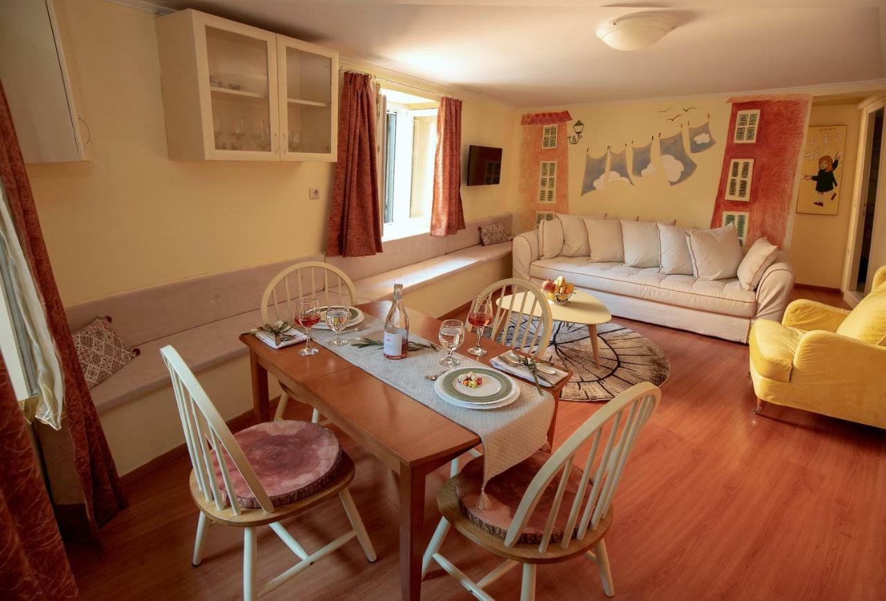 Venetian Well Cozy Apartment Corfu Old Town Bagian luar foto