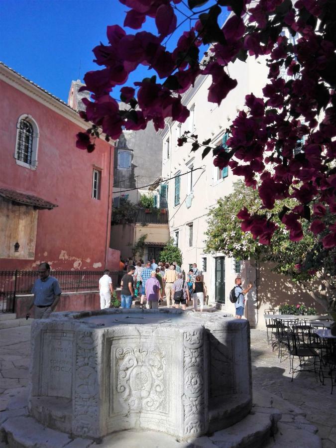 Venetian Well Cozy Apartment Corfu Old Town Bagian luar foto