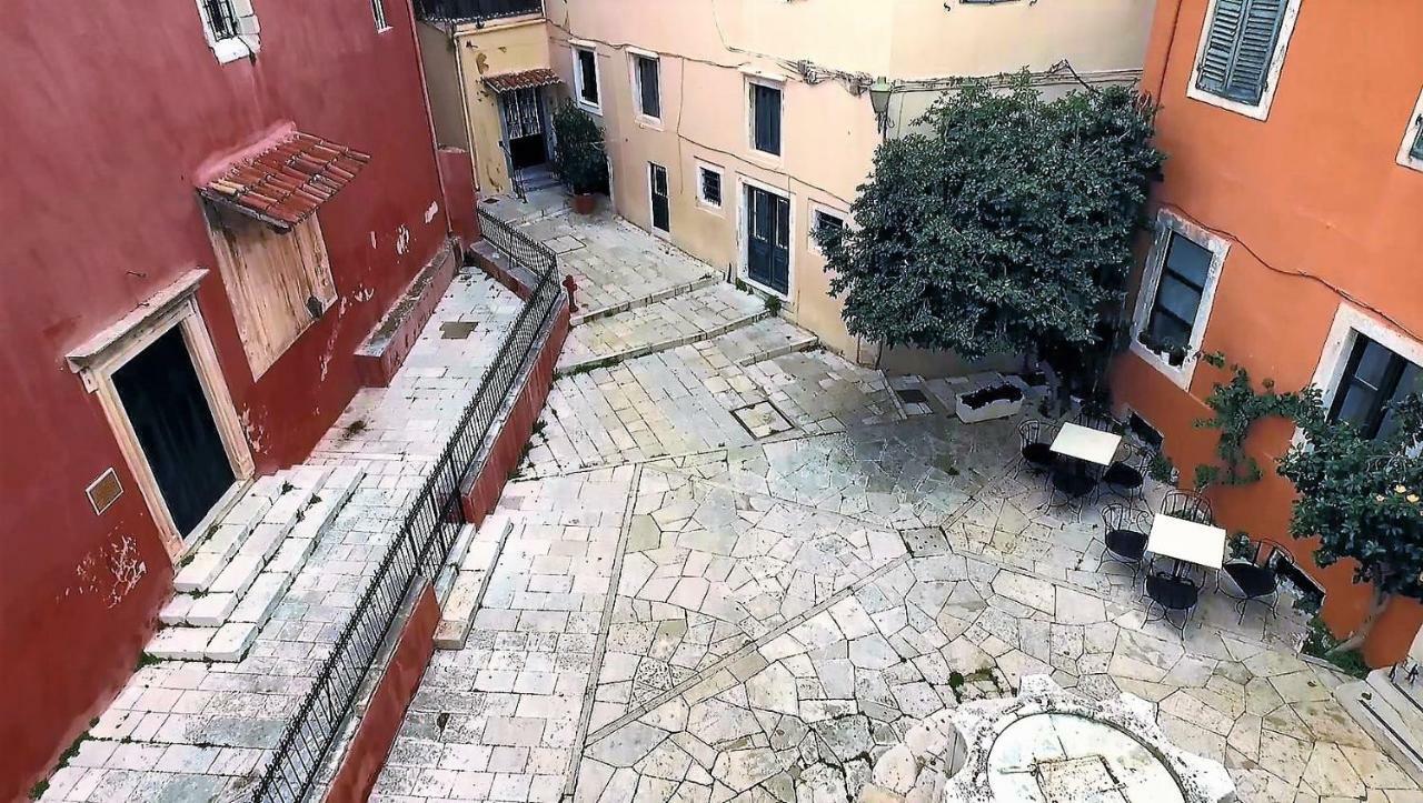 Venetian Well Cozy Apartment Corfu Old Town Bagian luar foto