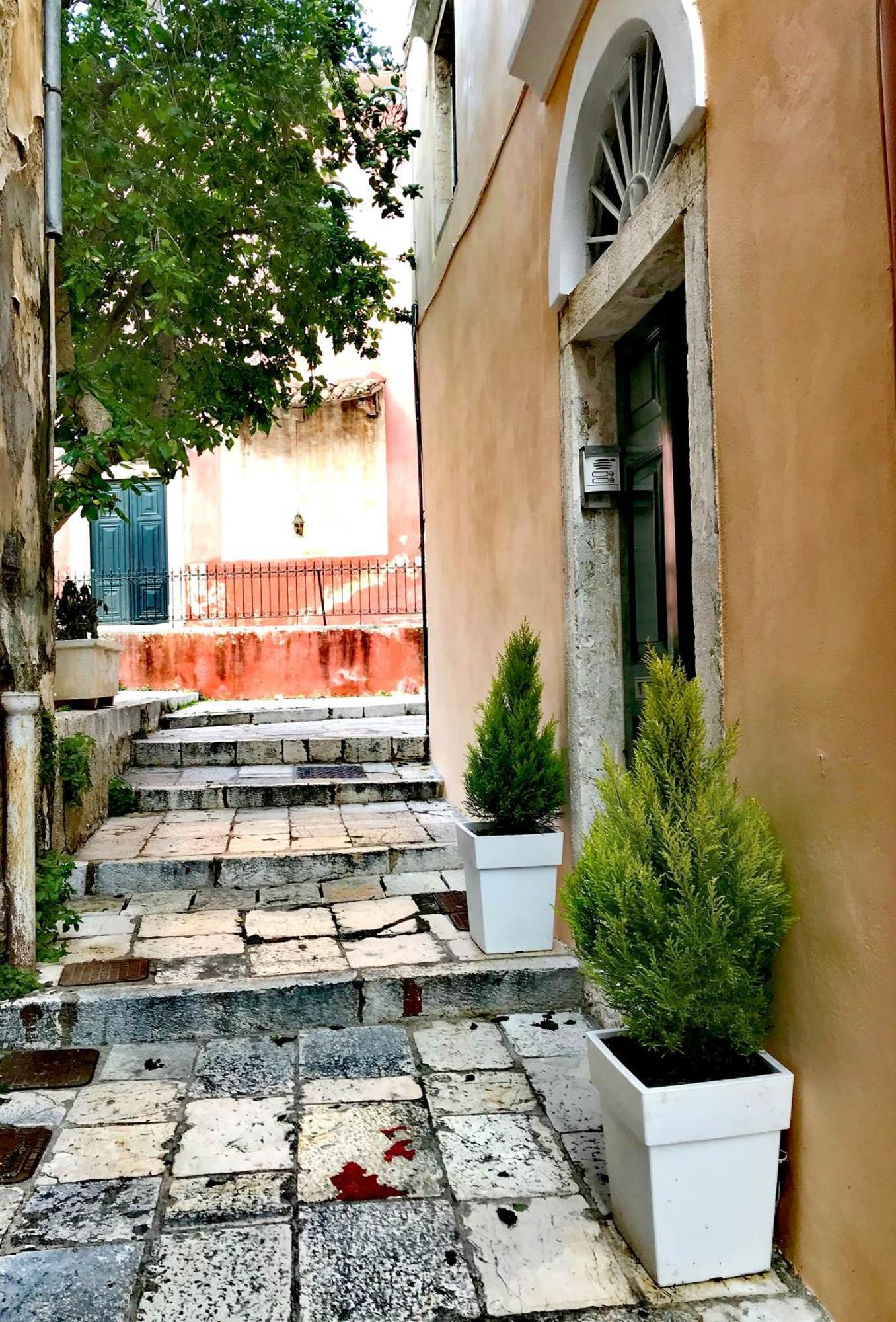 Venetian Well Cozy Apartment Corfu Old Town Bagian luar foto