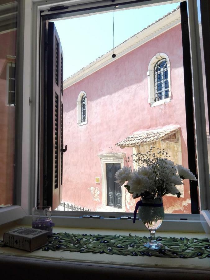 Venetian Well Cozy Apartment Corfu Old Town Bagian luar foto